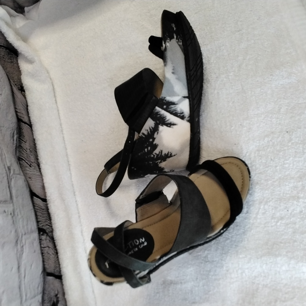 Reaction Kenneth Cole - image 2